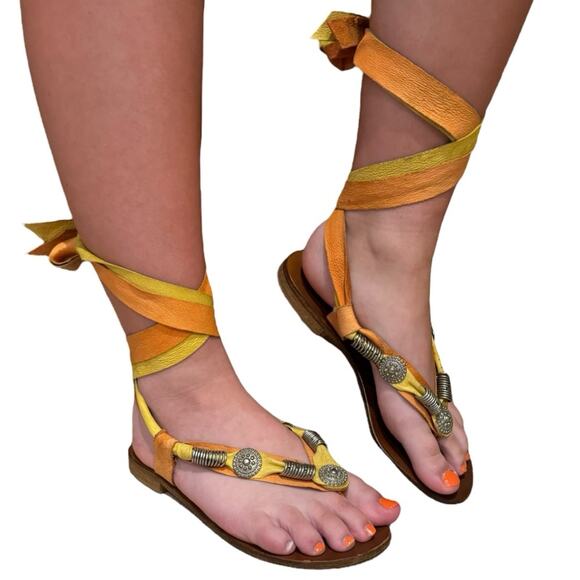 Giustini Made In Italy Leather Lace Up Medallion Thong Sandal Orange/Yellow 37 - Picture 1 of 15